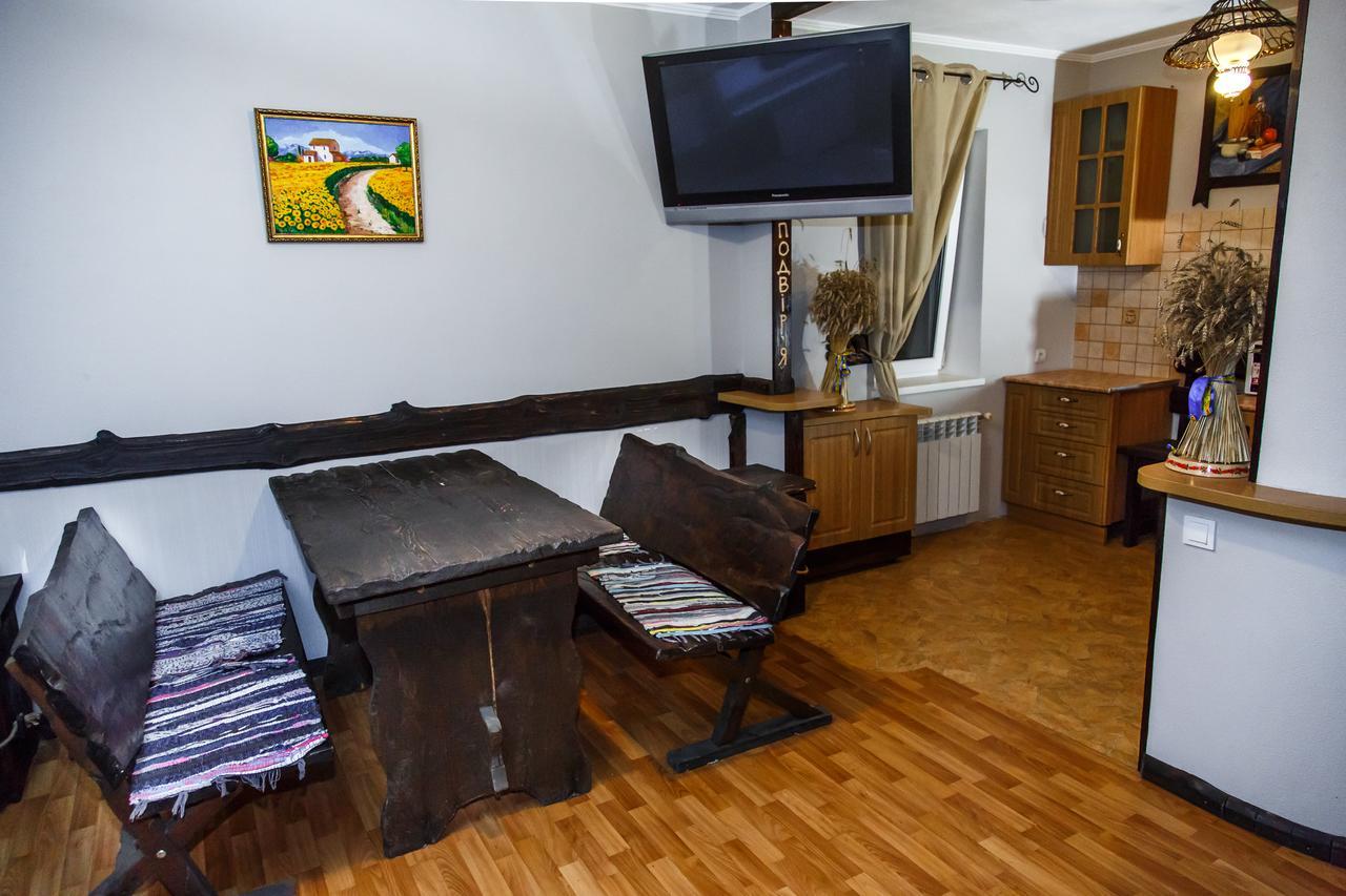 Dniprovskiy Dvir Stari Kodaky Exteriér fotografie